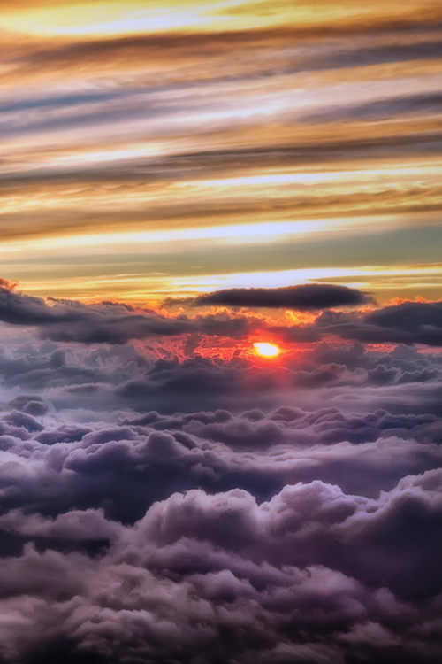 rybotics's tweet photo. Sunshine above the clouds http://t.co/2hZVXbD4I0