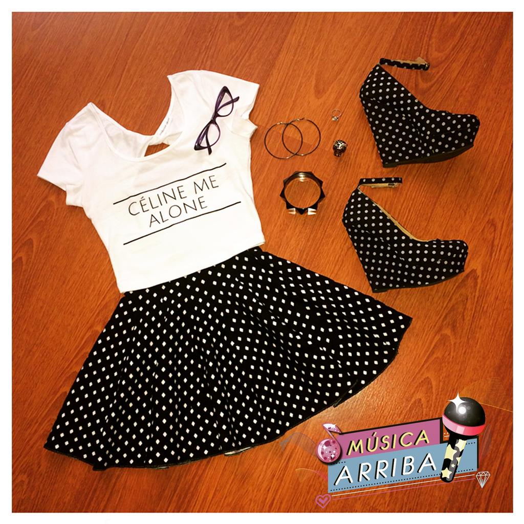 RivaPopMusic's tweet photo. Mi #RIVALook del pasado #MusicaArriba, les gusta? ♥♦
 Hoy nuevo video en mi canal de youtube! http://t.co/aZlYmPtRhG