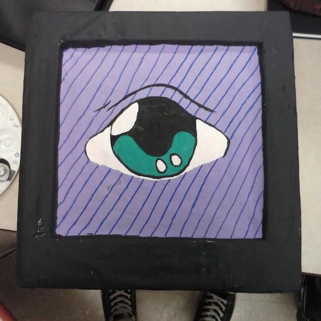 Otherbots's tweet image. Slow progress (^wendall) #Screenhead #papermache #art #robot by lazy.and.laughing