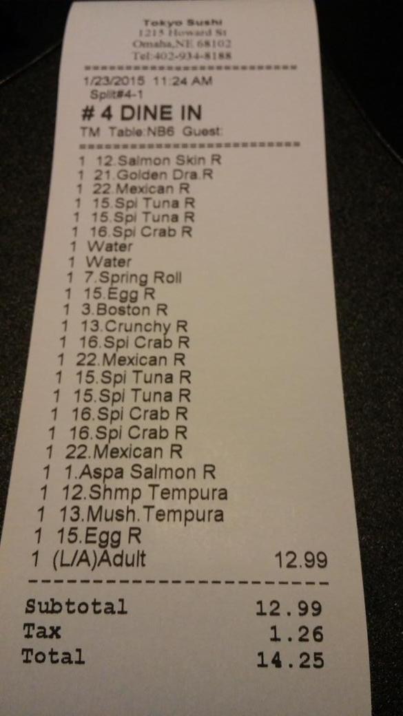 HaterSteve45's tweet photo. Had some sushi for lunch :) http://t.co/p9nyLUKUfS