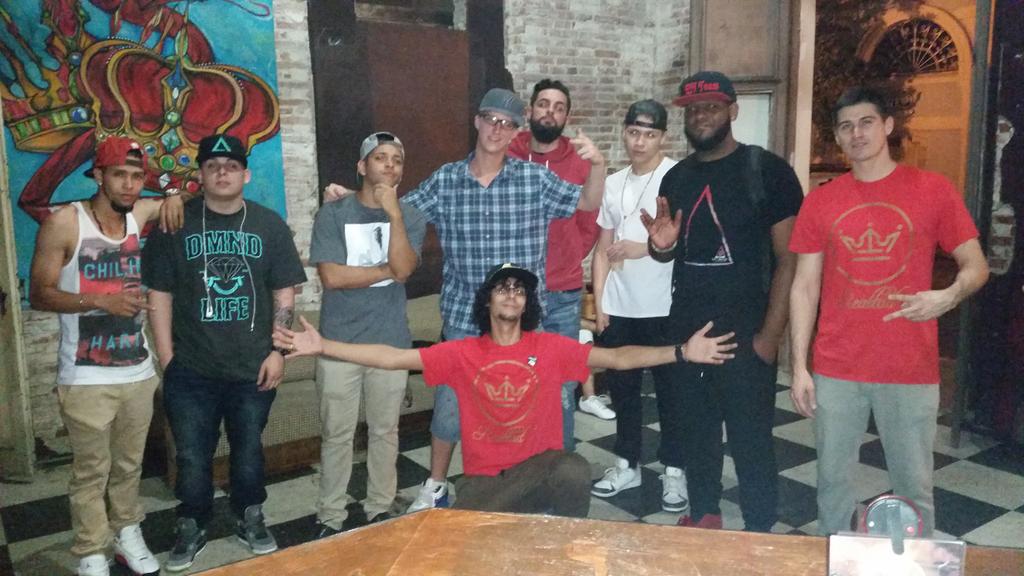 eldeponcepr's tweet photo. Hoy  HIP HOP en Ponce #TalentoLocal #Realtad entrada free y Muchas sorpresas!@ShaQ_Dizz @787carlymusa @EdgarEmilioII http://t.co/WQfF7gYUJA