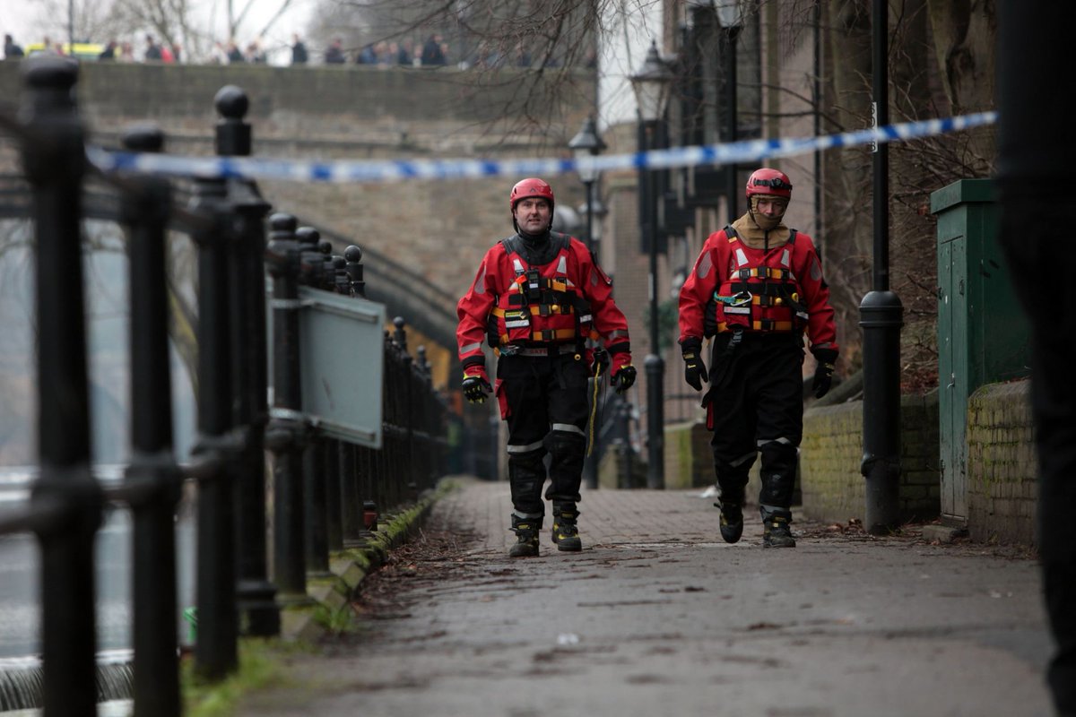 ChronicleLive's tweet photo. RECAP: Today's developments in the search for missing student Euan Coulthard. #findeuan
http://t.co/X7WZ1oXu9i http://t.co/igtVn6OYrQ