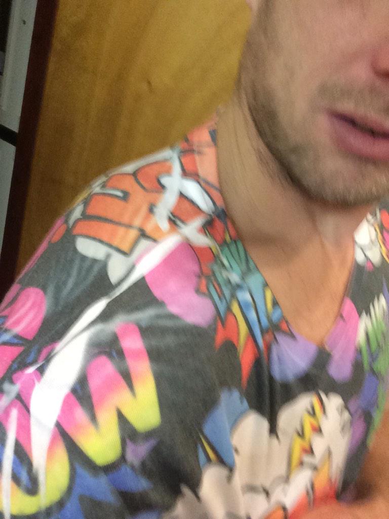 peterlittlemore's tweet photo. @LethalBizzle whats up with this top dude is it a reject if so how i send bk.. All colour gone 😭😭🙊🙊 http://t.co/8i3bxmpk9x