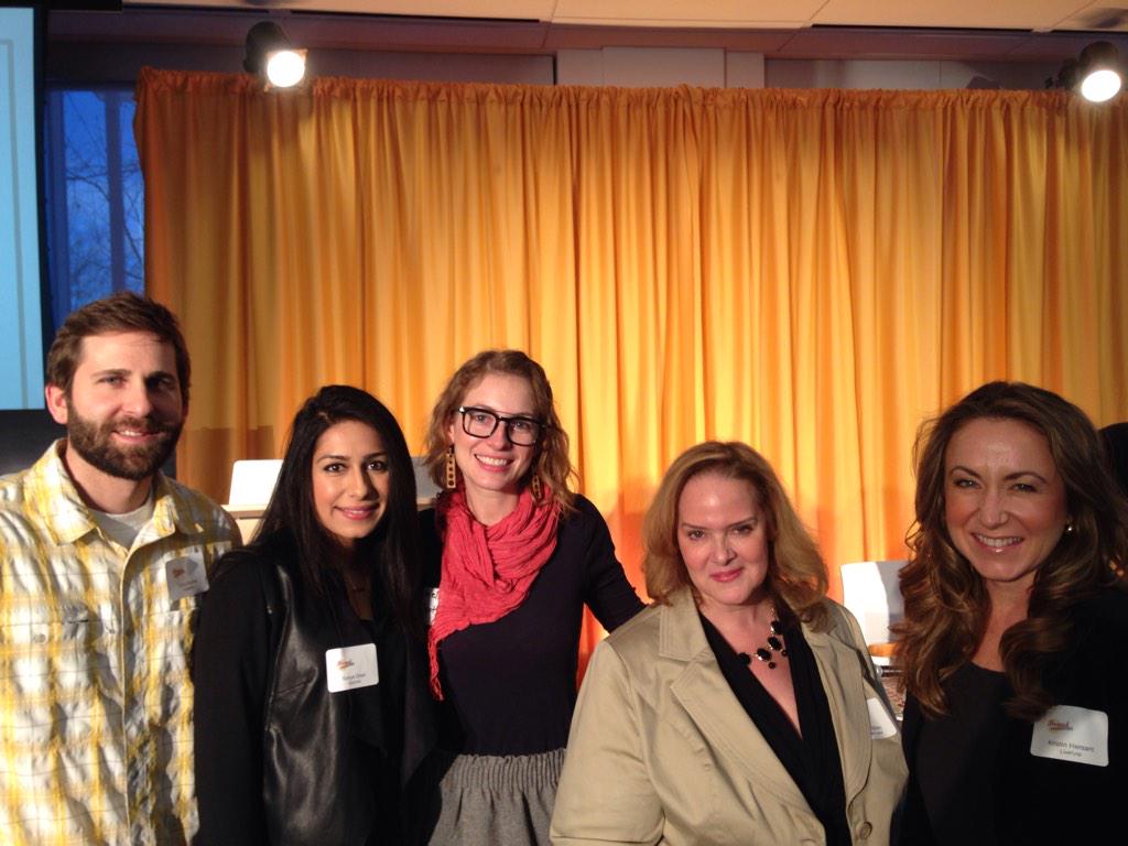ArielSco's tweet photo. Thanks, @carlosgil83! Fun to share the stage with these smart people from @Quiznos @Cabelas @WesternUnion #bisummit http://t.co/XJG2oCp20X