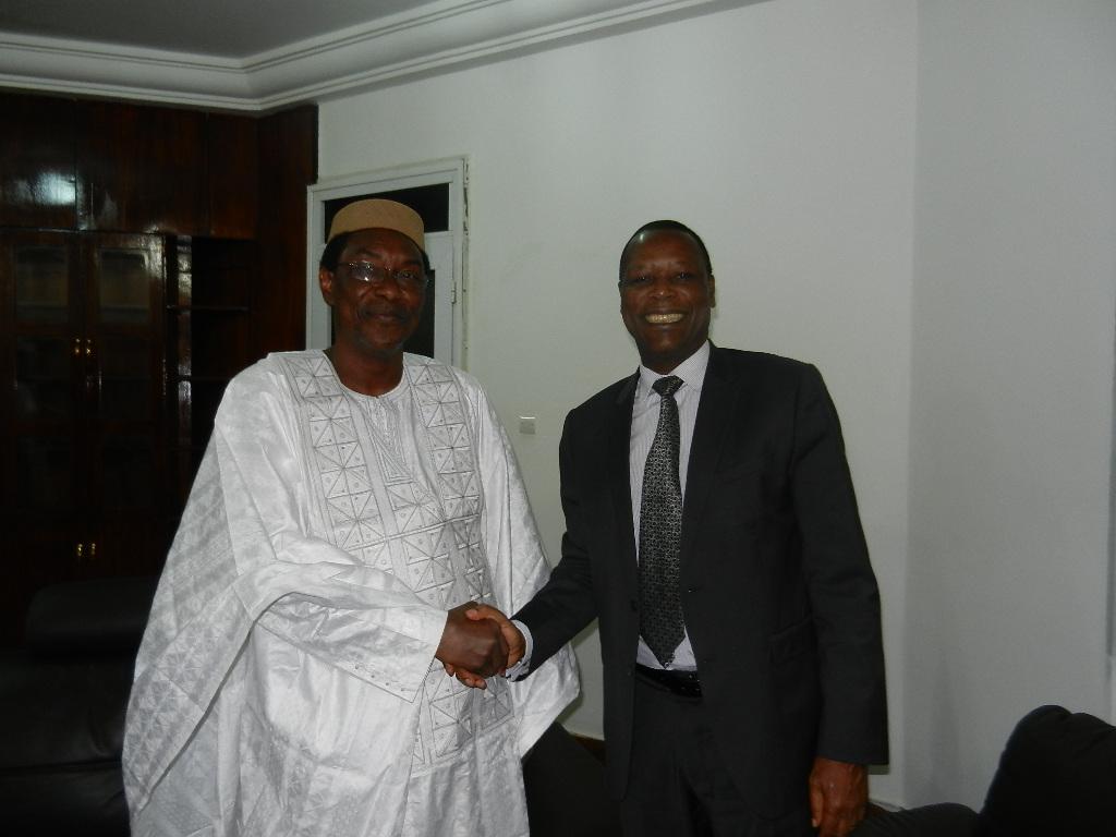 Pierre Buyoya rend visite aux membres du nouveau gouvernement malien