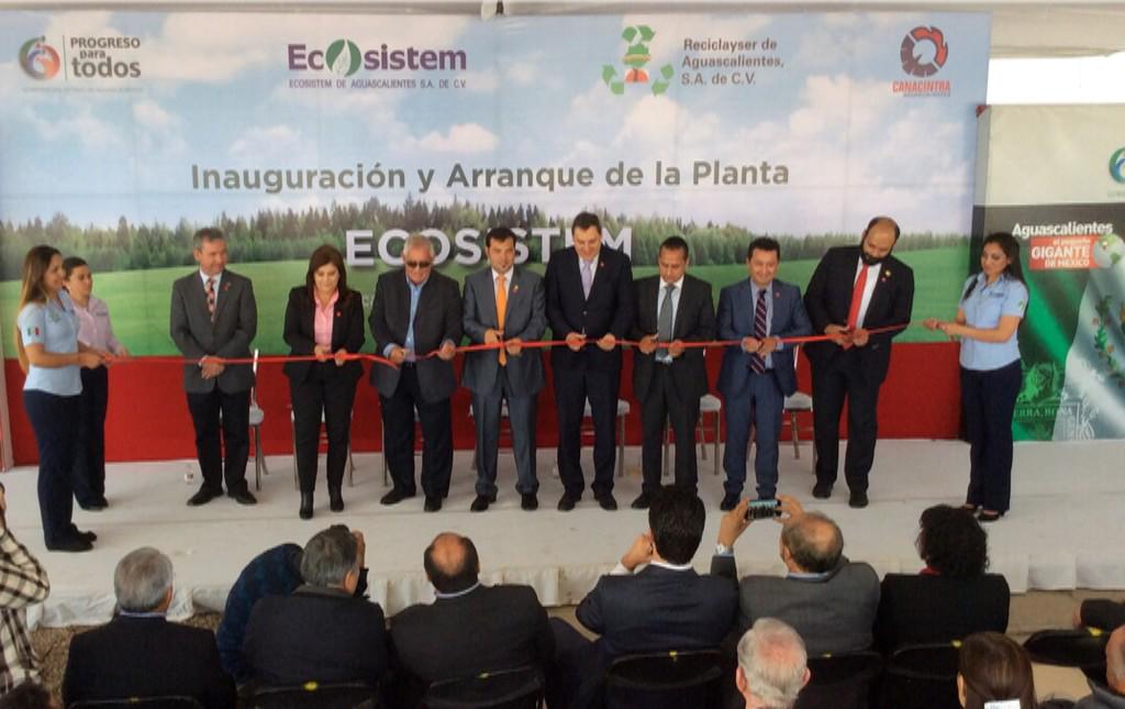 HebertoVara's tweet photo. Inauguración Empresa Ecosistem de Ags @enoch_cce @RAlpizarV @GobAgs http://t.co/BJ8qqdeXDE