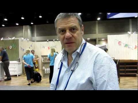 ladydevillion's tweet image. “@TrueTimepro: StrollerQueen Babyhome Emotion Stroller - goo.gl/OouxIq http://t.co/TVsqyZbCiE” @babyhome_social #13lbs #foldsflat