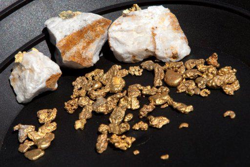 Most of the #gold on Earth came from meteorites that bombarded the planet over 200 million years after it formed.