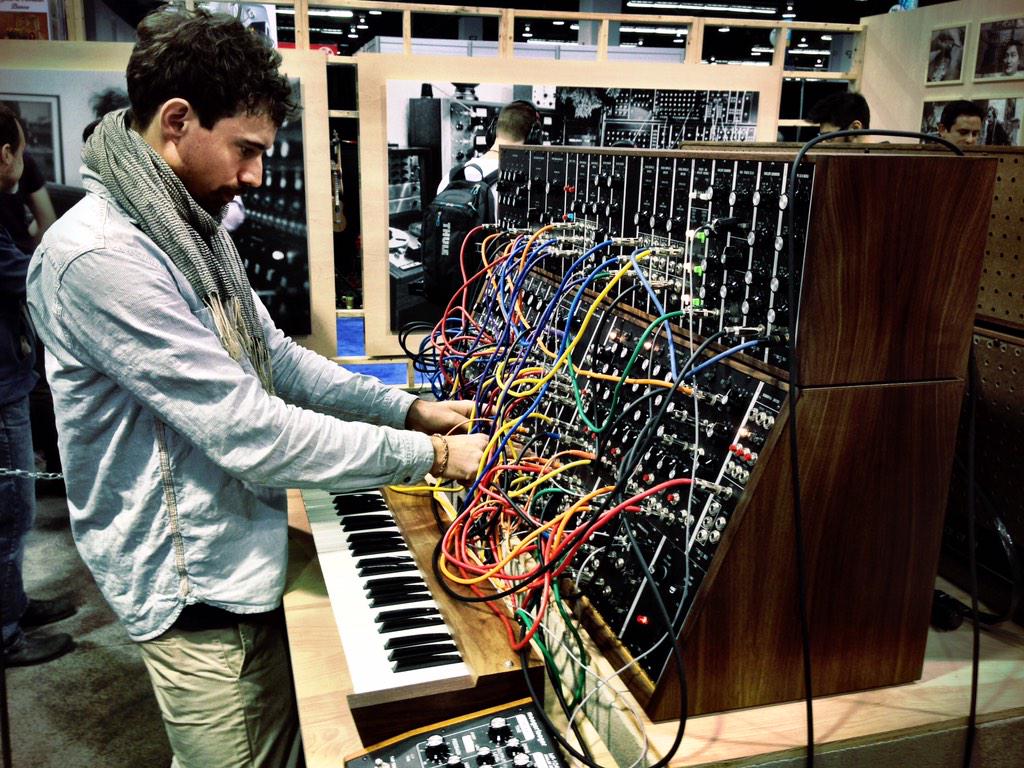 moogmusicinc's tweet image. System 35 #patchwerk w/ @ChrstffrBrg.

#Moog Modular | Booth 5300 | #NAMM