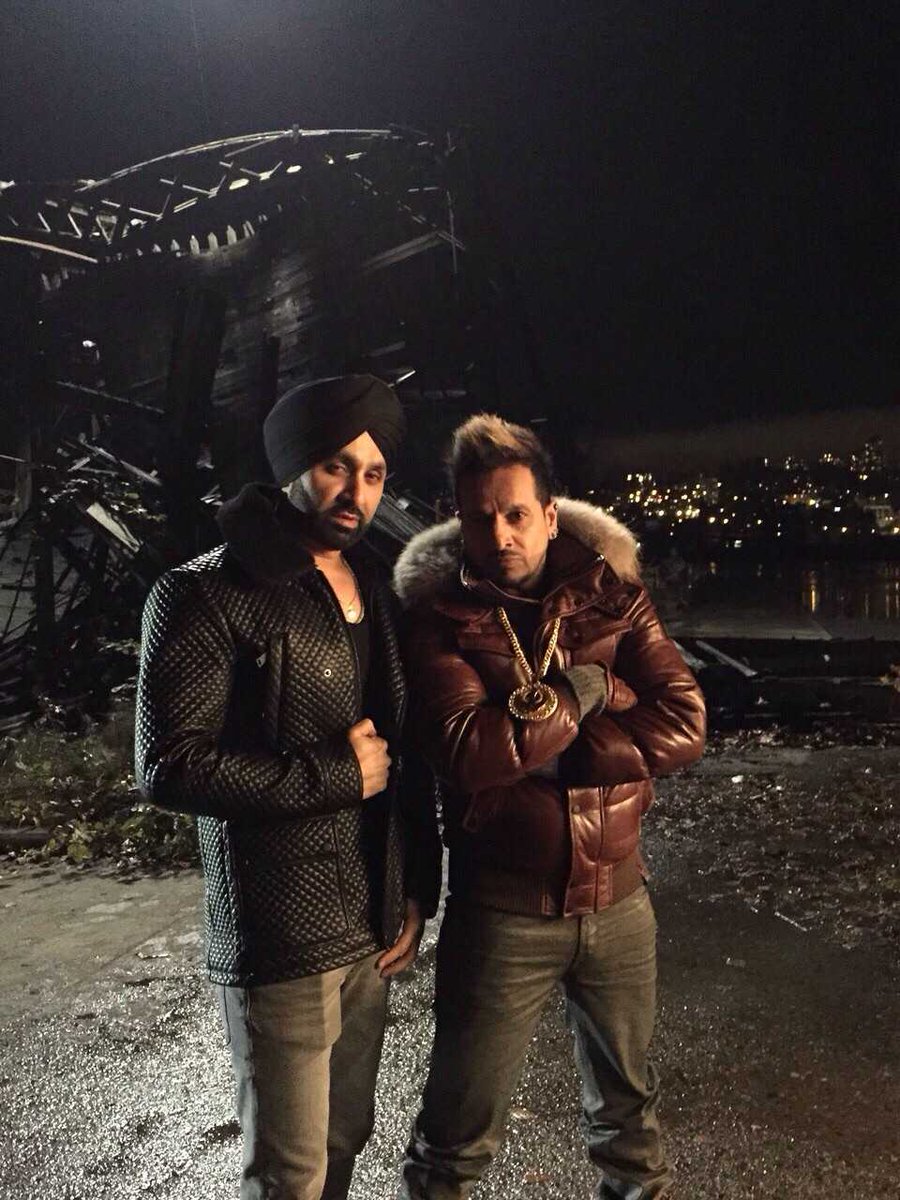 jazzyb's tweet photo. Happy birthday 2 my bro @SukshnderShinda malak chardi kala which rakhe ji! Mera veer hor bulandian nu shu ve http://t.co/pAeoTFWCIO