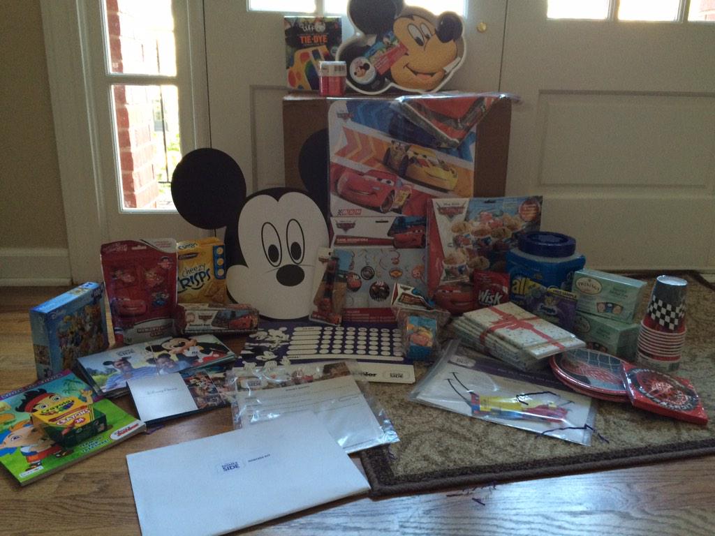 salbrac's tweet photo. We are so excited to be hosting a #DisneySide cars party. http://t.co/fx6PKbGRS3