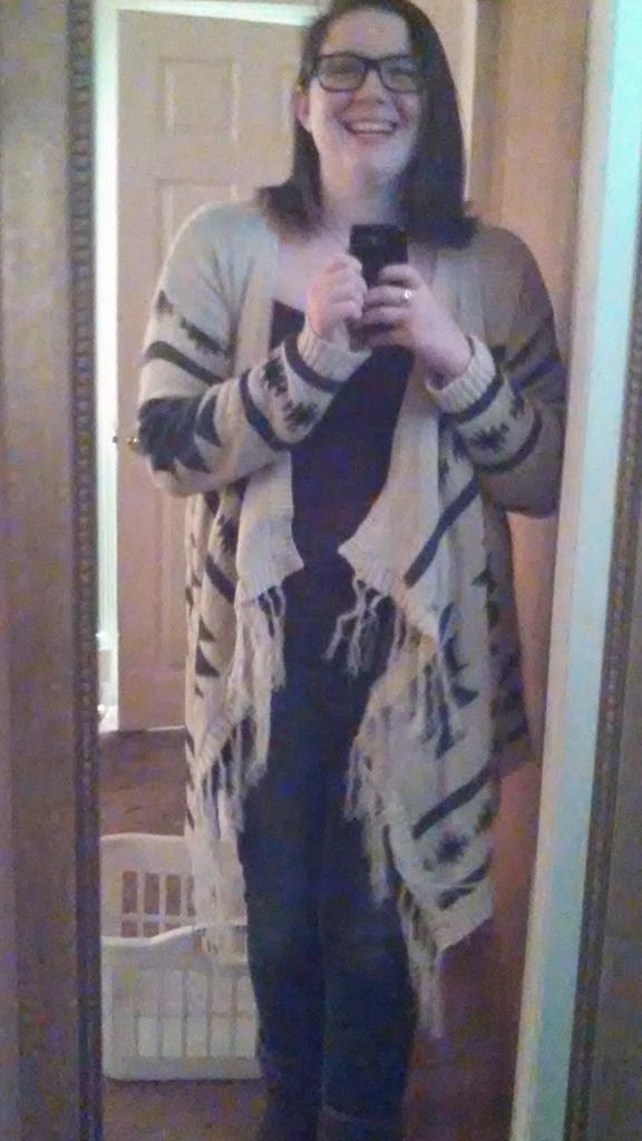 EllomynamesErin's tweet photo. Lost 35lbs and rocking the right amount of fringe with skinny jeans. It feels good, @TLC  #LoveLustRun http://t.co/dLlrRw1jjp