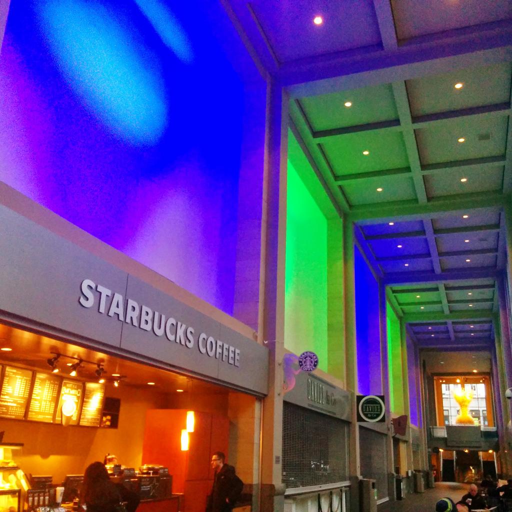 benaroyahall's tweet photo. Happy #BlueFriday from all of the #12s at #BenaroyaHall! We're in!
#Hawkitecture #GoHawks #aroundthehall http://t.co/43JCjrYqyy