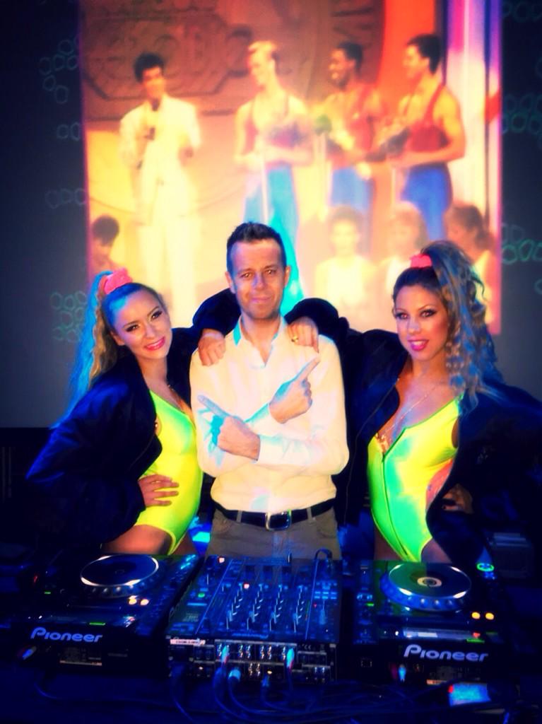 danniveal's tweet photo. Re Run the Fun @patsharp #funhouse #twins @amazon new &amp; improves twins 👍 http://t.co/B5CtiOlYBT