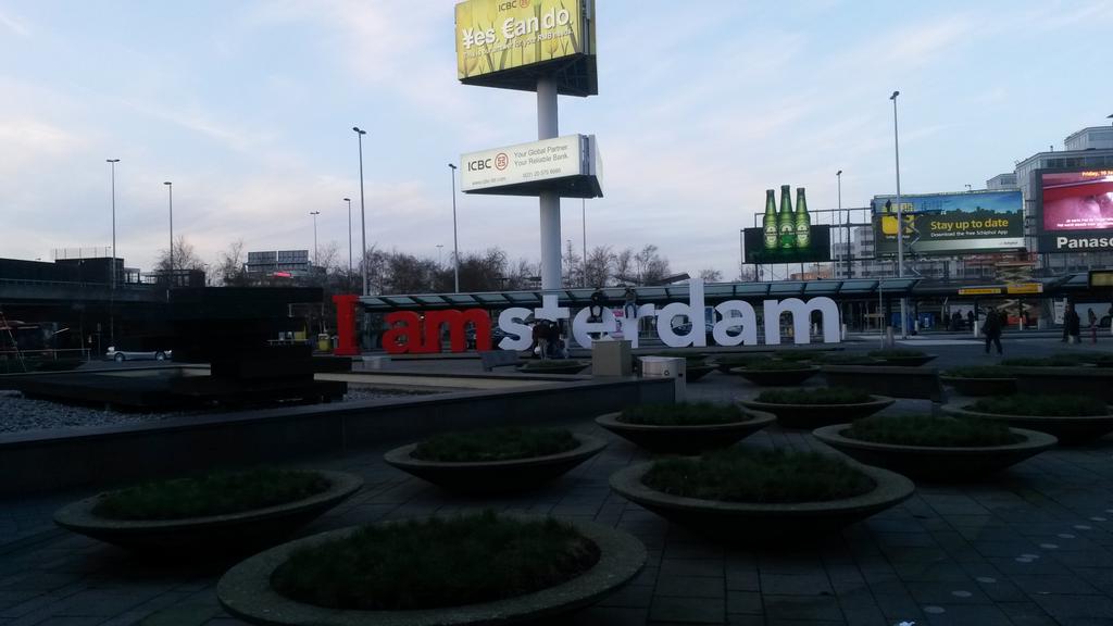 MazzaNute's tweet photo. Take me back to the Dam!! Had such a blast! #amsterdam #girlstrip #fab #fun http://t.co/95DB9BgCg7