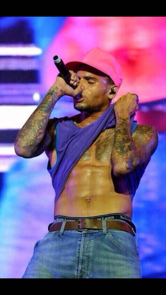 lightskinlovers's tweet photo. 😍 http://t.co/oWeXS2FHLe