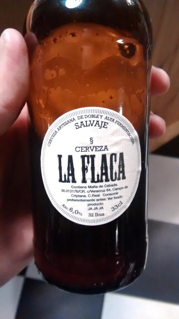 PedroPapea's tweet photo. No soy mucho de cervezas artesanas pero esta merece mucho la pena probarla. #Manchapower http://t.co/Z9b9FPNj40