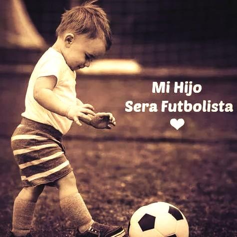 ArteDelFutbol's tweet photo. TRUE... 

RT, si quieres que tu hijo sea fútbolista. 😍⚽⚽ http://t.co/1TEZ9GcL8K