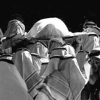 EliasPirM's tweet photo. اللهم انزل سكينتك عليهم والهمهم الصبر والسلوان
و أسكن عبدالله الفردوس الأعلى 💔
 #وداعاً_يابو_متعب http://t.co/gEr2U894YT