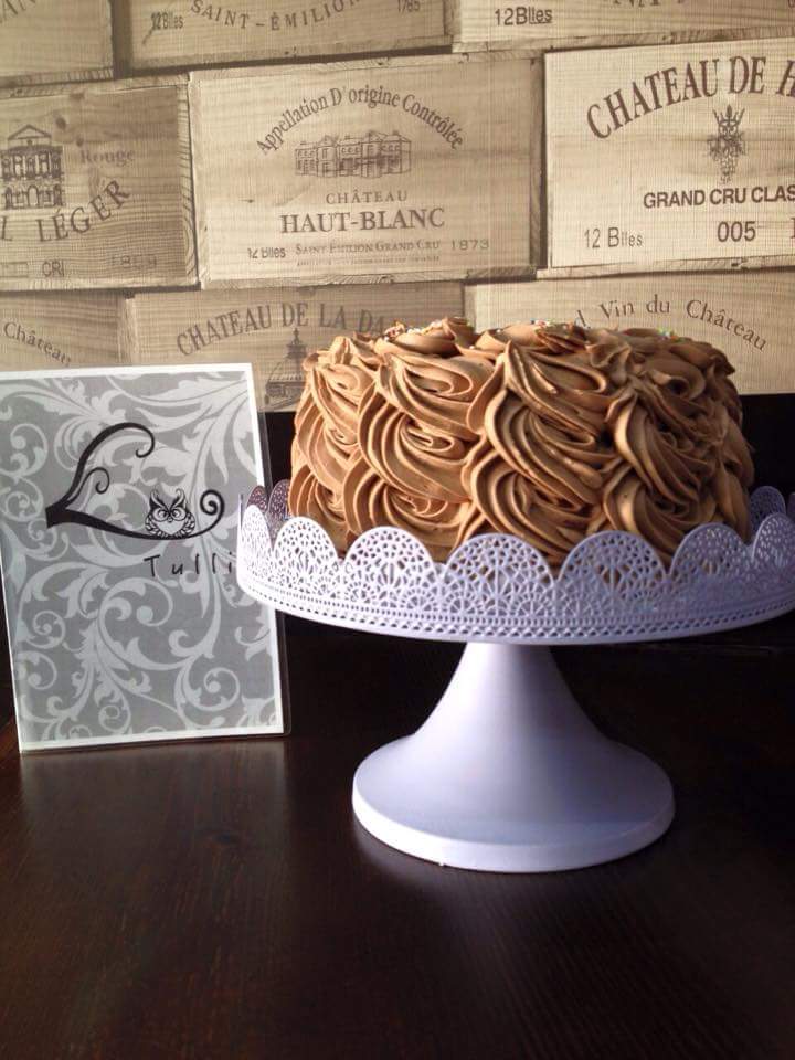 BarTullisc's tweet photo. Aqui la tenéis, la tarta que nos acompaña este fin de semana.Os esperamos en Tulli!! http://t.co/GvYZJtlEGC