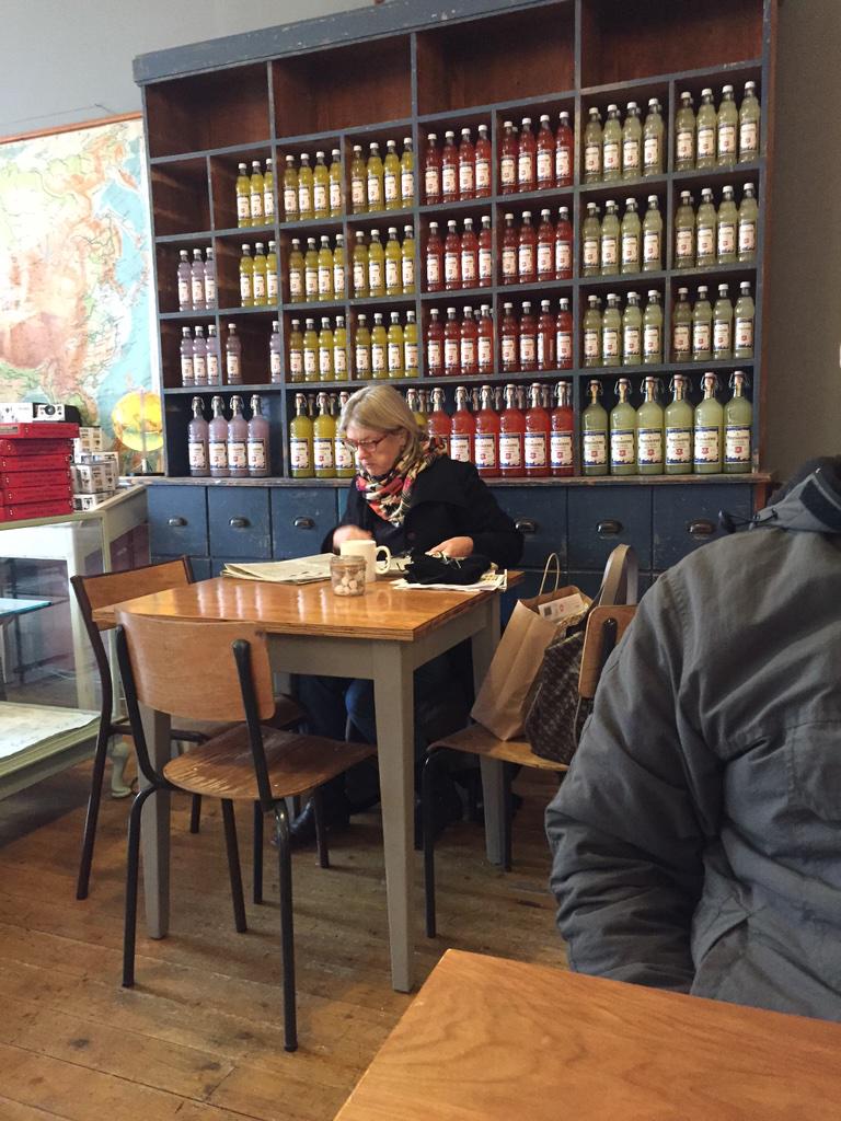 lilipies's tweet photo. Another mystery coffee catch up 😁 http://t.co/B3hy8Tid0g