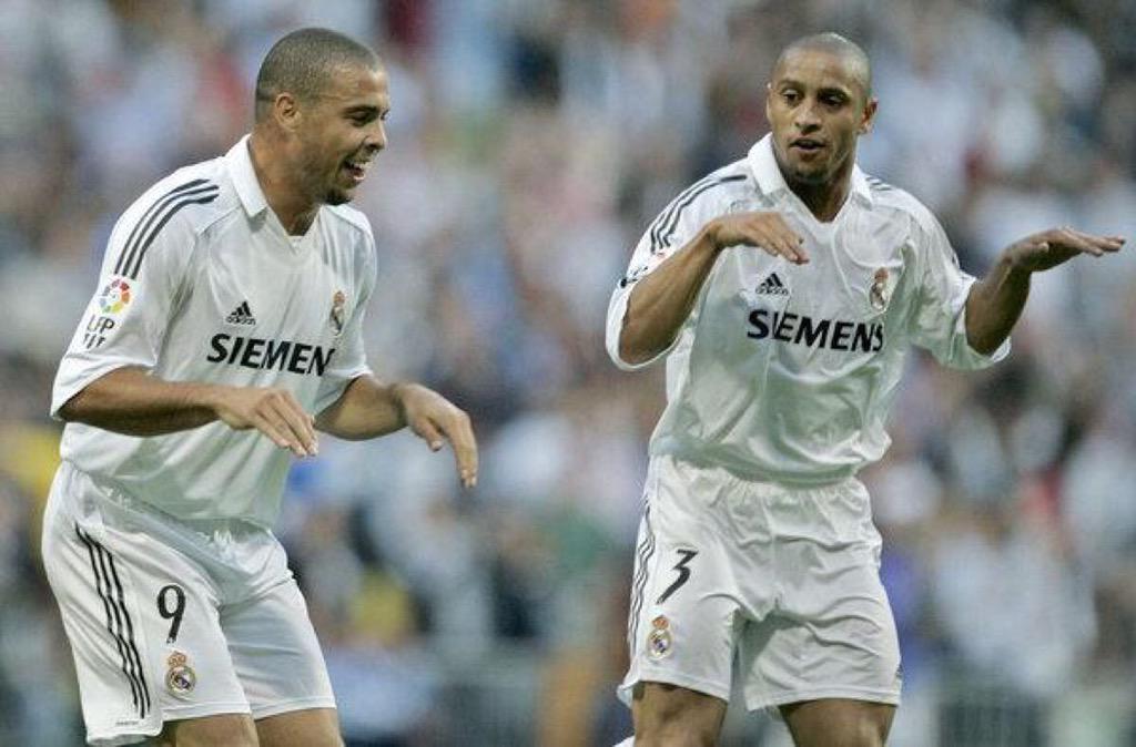 VinesFutbolEs_'s tweet photo. Ronaldo: "He dormido más veces con Roberto Carlos que con cualquier mujer" http://t.co/iZYTE7cIVI