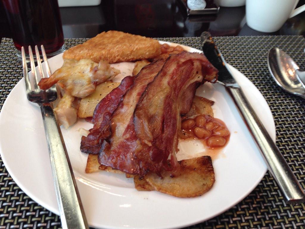 FrankMou's tweet photo. The breakfast of Shenzhen Nan hai hilton hotel http://t.co/JaRP2351ax
