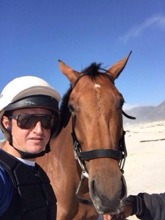 Faydherberider's tweet photo. Don't tell @CorneOrffer that I was at the beach with his favourite girl @Alexis010811 yesterday! http://t.co/YT8uw4xcuC