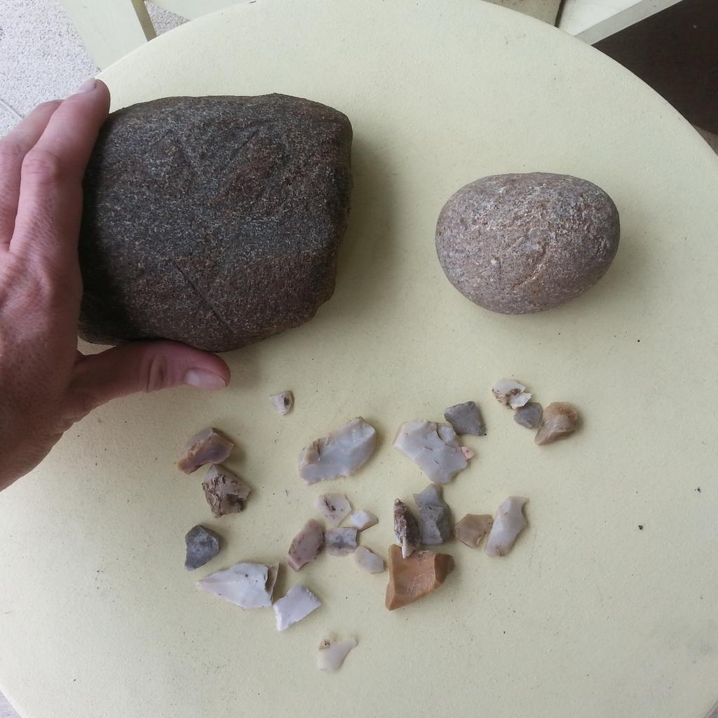 honcharella's tweet photo. Hammer stone and grinding stone found in same field as all this #debitage. #flintfriday #archaeology #illinois http://t.co/e58coQxO5V