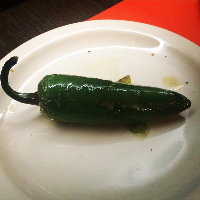 mikedmerrill's tweet photo. Fresh grilled Jalopeno from @elfenixmexican #HefeFilter #TheSpiceIsNice # jalopeno http://t.co/0NWX3LpeZ2 http://t.co/IMPiwe9K05
