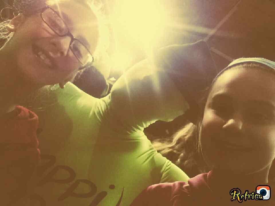 Staci829's tweet photo. @ErieBayHawks #eriebayhawksselfie #loveselfies #whowantstobeinourselfie #wheresthefreestuff http://t.co/G6wfRi6fmv
