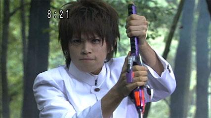 神代剣 神代剣（擬態） | 仮面ライダー図鑑 | 東映