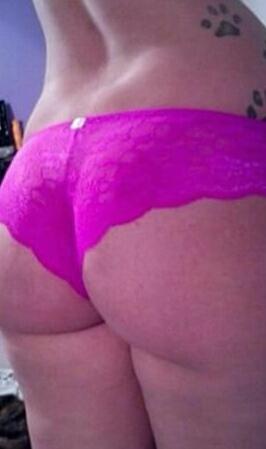 CPromotoras's tweet photo. Aporte de #Mia sigan enviando sus fotos a girlsatisfaction@gmail.com #YoVeoSalvame #labrujadelpueblo #EnganoComoLoret http://t.co/yCkG9IFspJ