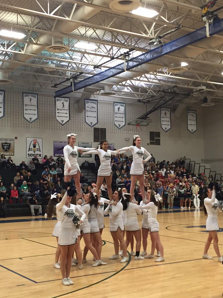 FHC Cheerleaders doing a GREAT job leading the SPARTAN fans tonight.
