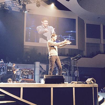 villagechurchtx's tweet image. .@MattChandler74 When you see God for who He is, sin loses its beauty.  #TVCWorship