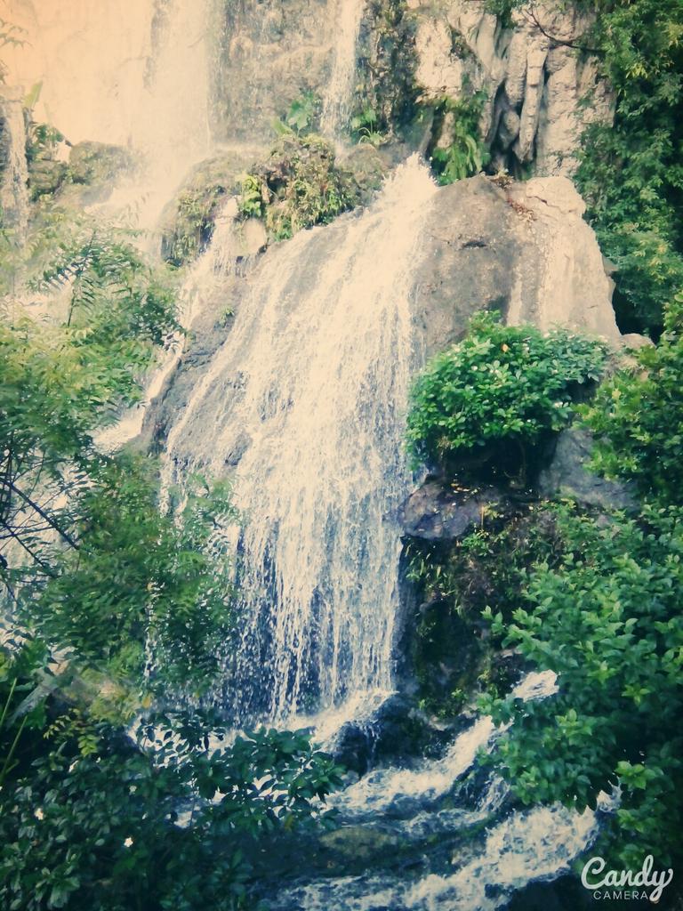 Lengcai13's tweet photo. #MusicChatSpace Batu caves http://t.co/eRSa3nROzn