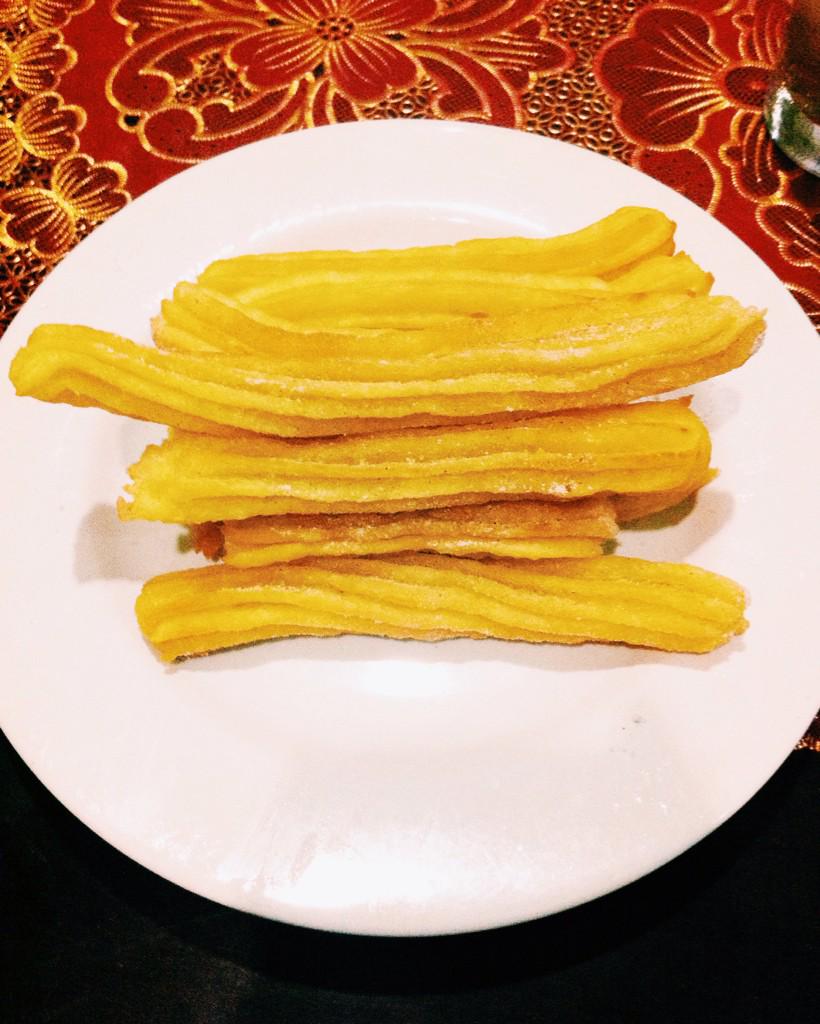 idaifarida's tweet photo. Penasaran ini makanan apaan ??? Gimana rasanya ? Dateng ajahlah buruan ke @Wardak_ID di jamin enak dan halal http://t.co/5bb4ATuj7p