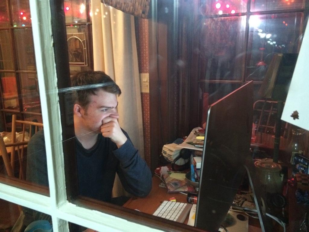 PPPCast's tweet photo. That face when taking geology test http://t.co/xAZIZ7y5x4