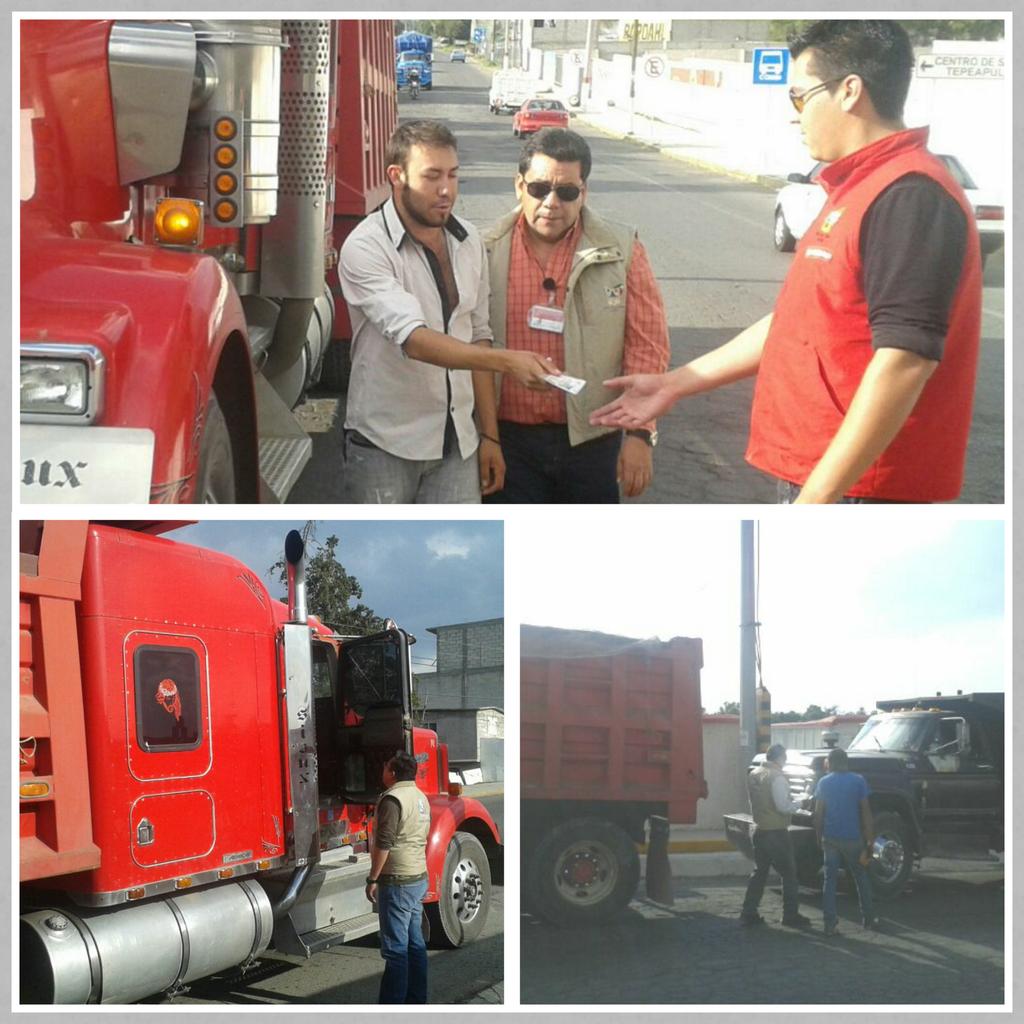 MovilidadHgo's tweet photo. Coord. Reg. #Tulancingo 
Inspección a unidades de servicio de transporte de carga en #Apan, #Almoloya y #Tepeapulco http://t.co/WqNV0aSyag