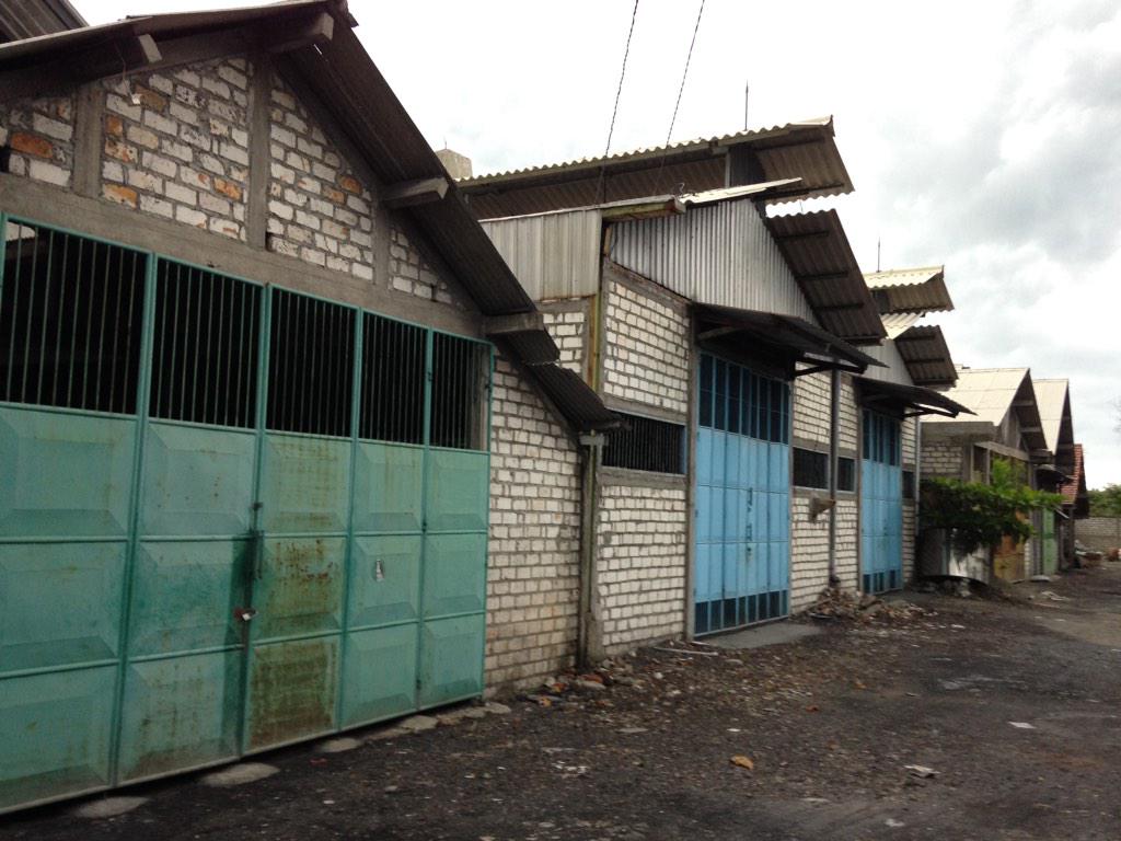 InfoSukodadi's tweet photo. Dengan ditutupnya tempat pembakaran ini, warga waru byk yg mengeluh nganggur dan berdampak besar pada ekonomi mereka http://t.co/aUpHRI3p1C