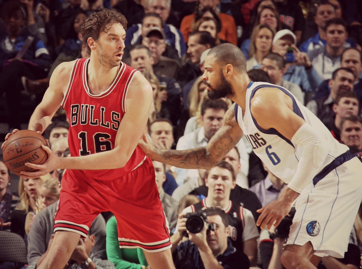 NBATV's tweet photo. .@paugasol has recorded 12+ points and 15+ rebounds in 3 of the last 4 games, including 13 pts and 16 reb tonight http://t.co/ZH7QUlGZRs