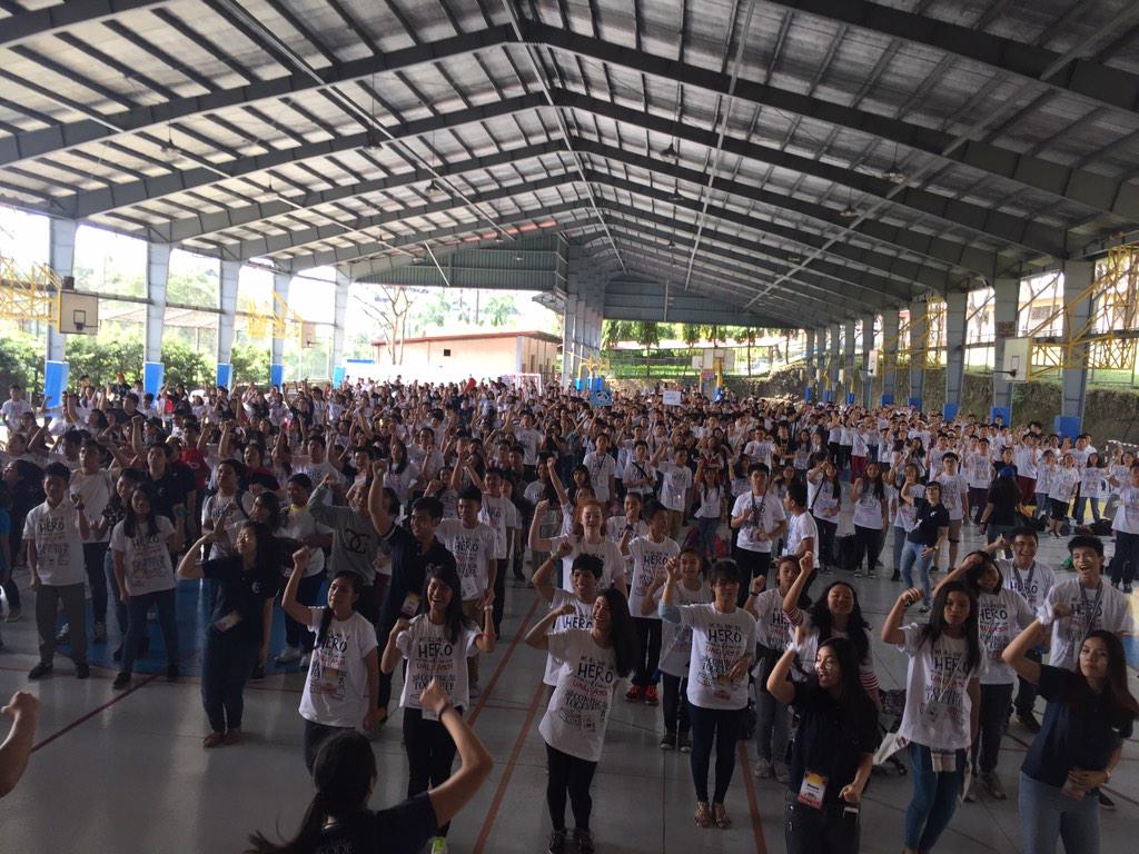 MARYU_Kart's tweet photo. Best part of my entire OD experience!!!
β@AteneoCODE: #ODonOD4 facis and kids dancing to Best Song Ever! #CODEserves http://t.co/pT0WHXmlCBβ