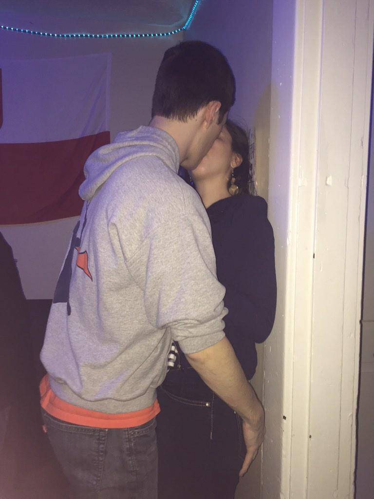 charcooterie's tweet photo. @UDmakeouts http://t.co/UW9KzeSanI