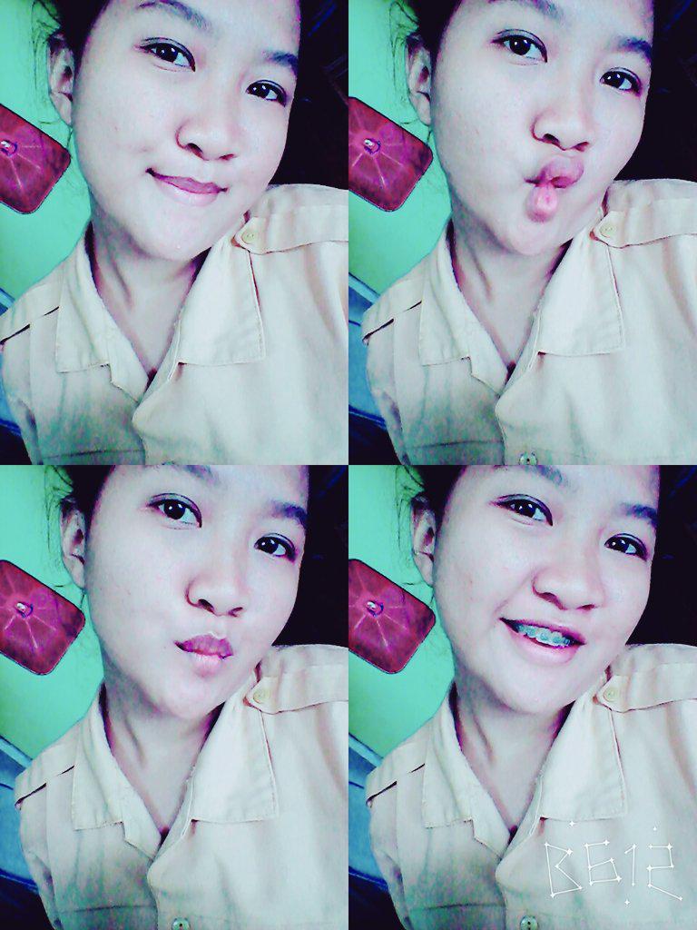 bebebnur's tweet photo. Selamathrisabtu😝 http://t.co/yV0sMIlktb