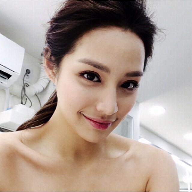 95seonah's tweet photo. 오늘하루 끝읃~~~~~ http://t.co/rQgevZMrCW http://t.co/4jx4nYKhGv