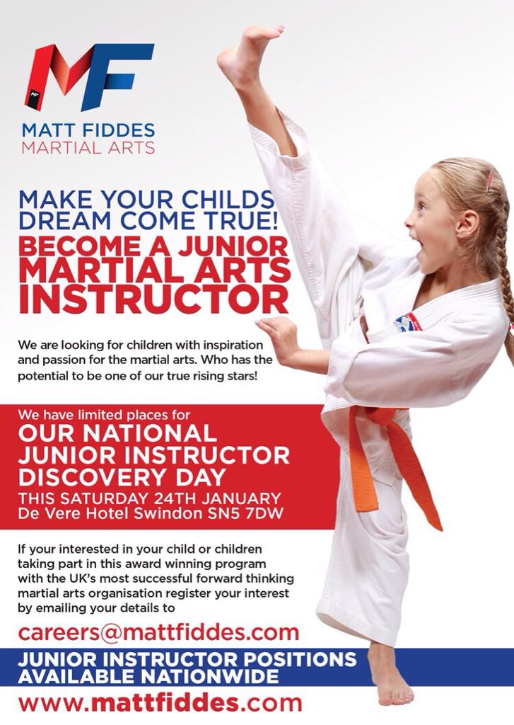 jme_day's tweet photo. Feeling inspired with our future instructors taking a step out of their comfort zone @Matt_Fiddes @Lucyfear10 http://t.co/u4MMKWzPRF