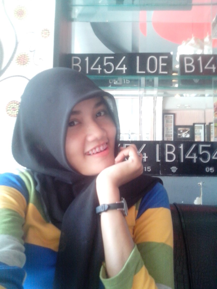 devi_ryanda tweet picture