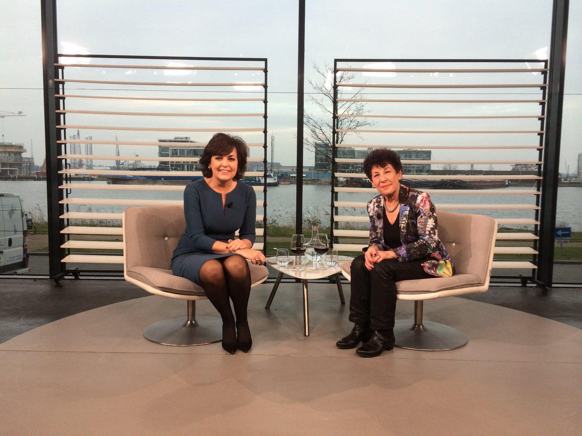 jacobinedc_geel's tweet photo. Ontroerend strijdbaar...! “@SchepperCo: 17.10 #NPO2 @jacobinedc_geel in #SchepperCo met @MarjanSax over asielbeleid http://t.co/KQaKxmweJH”