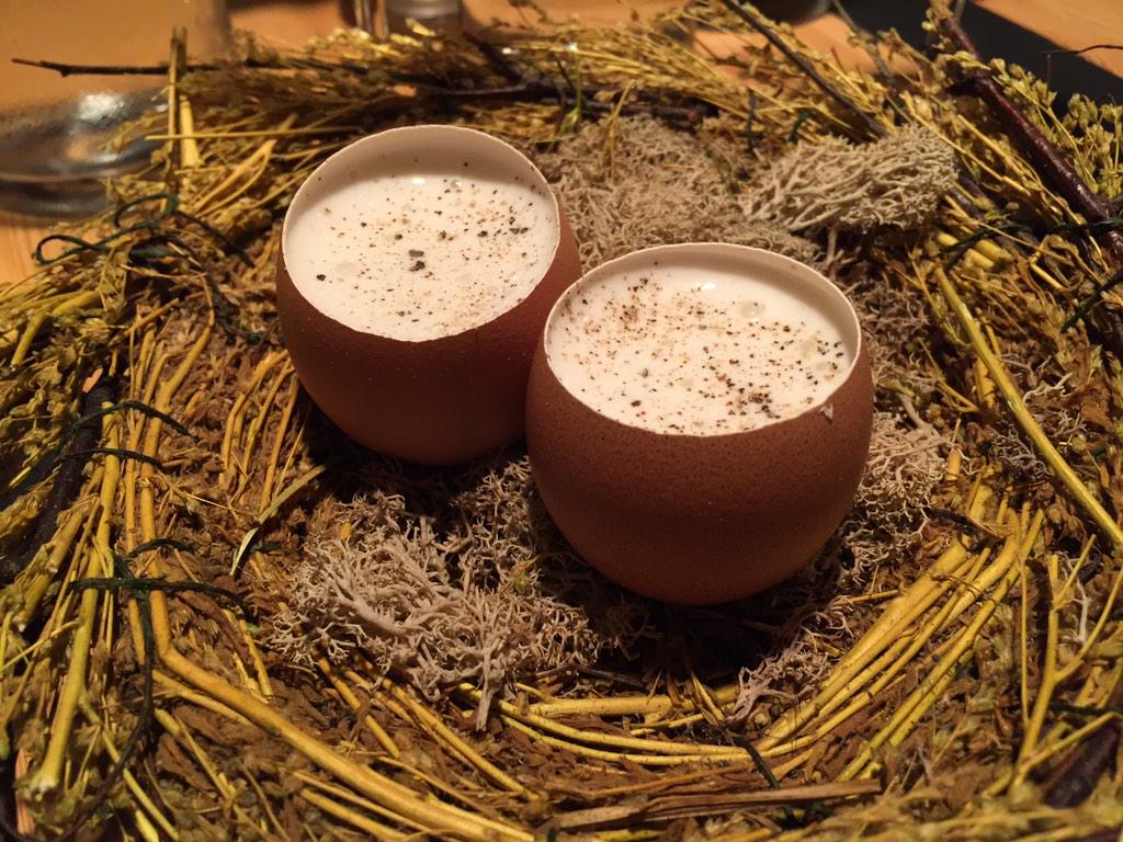 aretfoodandwine's tweet photo. La #carbonara di #marcomartini @StazioneDiPosta #Testaccio #Roma @TimeOutEatDrink @Foodeconomy24 @GourmetTweets http://t.co/lgl4kQG76A