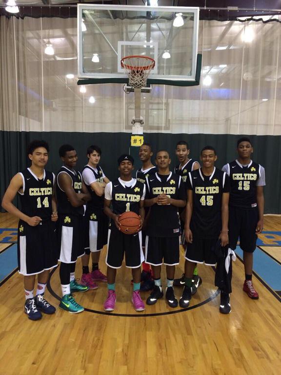 Cayewooo's tweet photo. i miss all these dudes!! #ShortestOne http://t.co/GvIesYCvzm